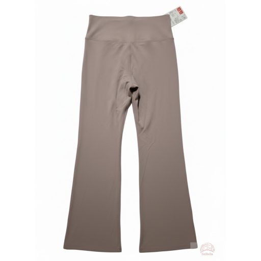 UNIQLO Ultra Stretch AIRism Flare Leggings